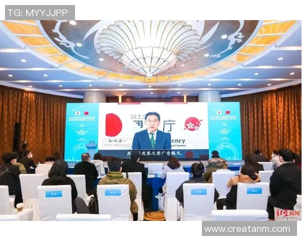 成都攀岩队进攻战术解析与攀岩热点动态探讨